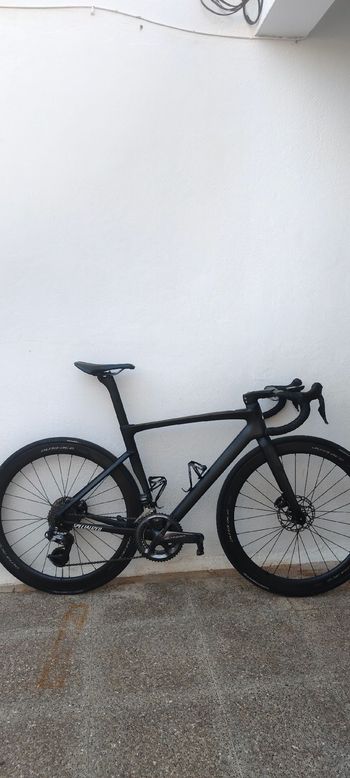 Used Specialized Tarmac Shimano Ultegra Di2 2023 Road & Gravel — image 2 of 5
