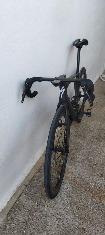 Used Specialized Tarmac Shimano Ultegra Di2 2023 Road & Gravel — image 3 of 5
