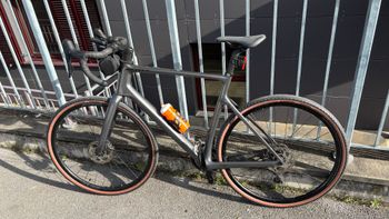 Used Scott Metrix Shimano 105 2022 Road & Gravel, Light Gray — image 7 of 8