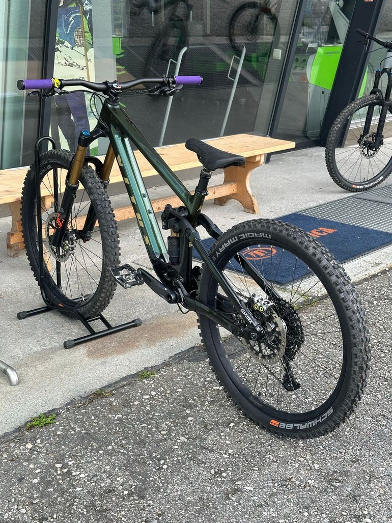 Brugt Vitus Sommet 29 CRX 2022 2022 Mountainbike — billede 1 af 8