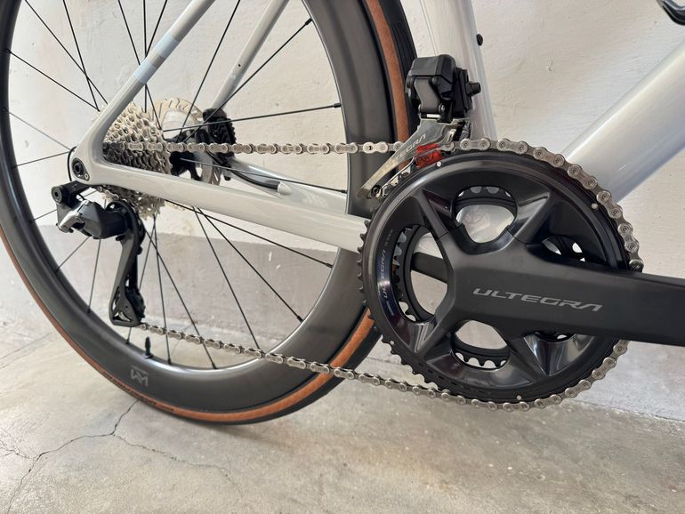 Used CUBE LITENING AIR C:68X, PRO 2025 2025 Road & Gravel, Hellgrau — image 5 of 7