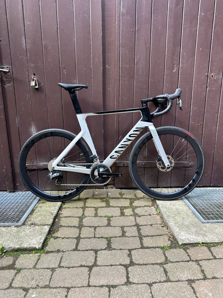 Used Canyon Aeroad SRAM Rival eTap AXS 2024 Road & Gravel — image 1 of 9