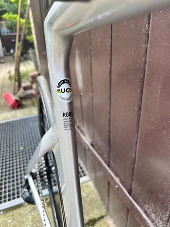 Used Canyon Aeroad SRAM Rival eTap AXS 2024 Road & Gravel — image 9 of 9