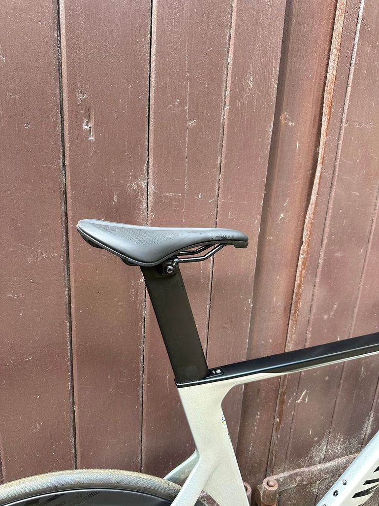 Used Canyon Aeroad SRAM Rival eTap AXS 2024 Road & Gravel — image 3 of 9