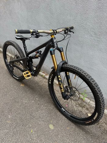 Used Yeti SB150 T2 2021 2021 Mountainbike — image 8 of 10
