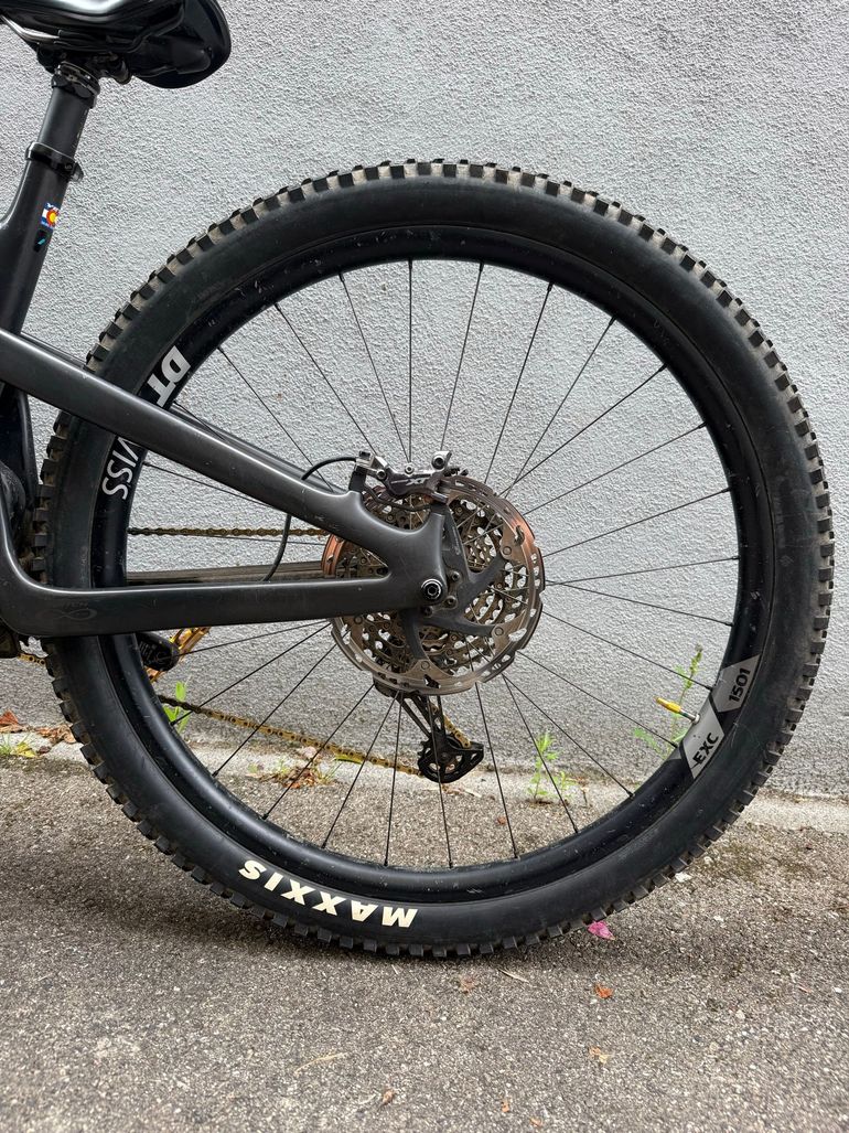 Used Yeti SB150 T2 2021 2021 Mountainbike — image 7 of 10