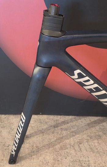 Used Specialized Tarmac SL7 Comp - Rival eTap AXS 2023 Frameset 2023 Road & Gravel, Light Gray — image 7 of 13