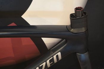 Used Specialized Tarmac SL7 Comp - Rival eTap AXS 2023 Frameset 2023 Road & Gravel, Light Gray — image 9 of 13