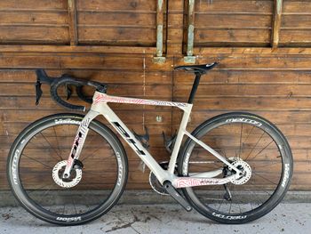 Used BH Bikes Ultralight Shimano 105 Di2 2025 Road & Gravel, White — image 10 of 14