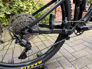 Used Giant Stance Shimano Deore 2023 Mountainbike, Black, 29 — image 3 of 13
