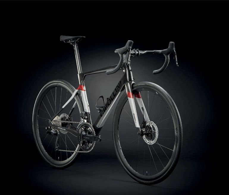 Used Cipollini BOND EVO - SRAM RED E-TAP AXS D1- Campagnolo BORA WTO 2023 Frameset 2023 Road & Gravel — image 2 of 3