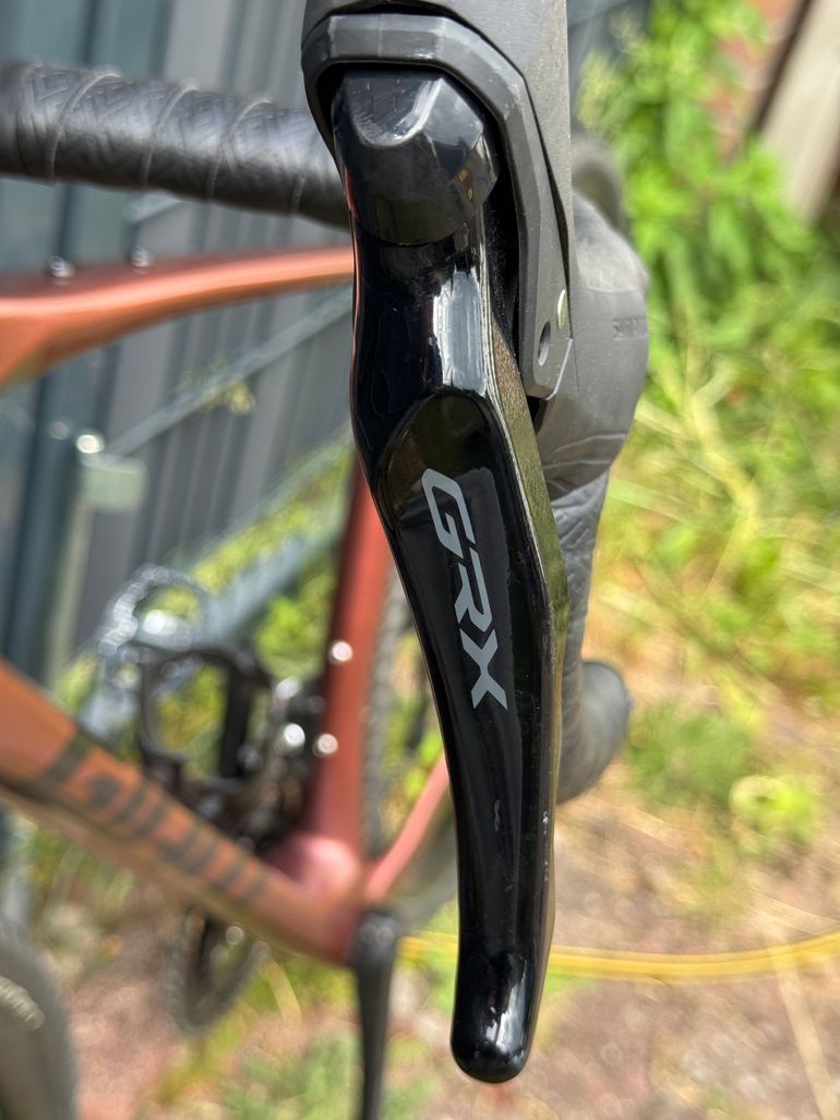 Used Giant Revolt Advanced 3 2024 2024 Road & Gravel, Rot — image 9 of 14