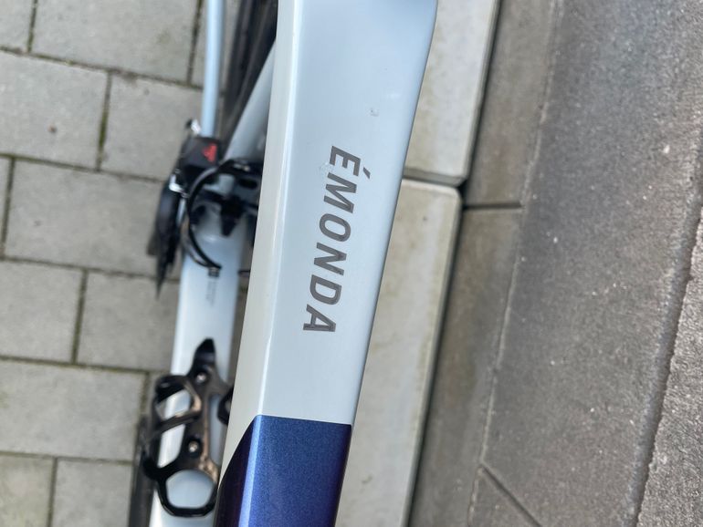 Used Trek Émonda SL 6 2024 2024 Road & Gravel, Light Gray — image 14 of 21