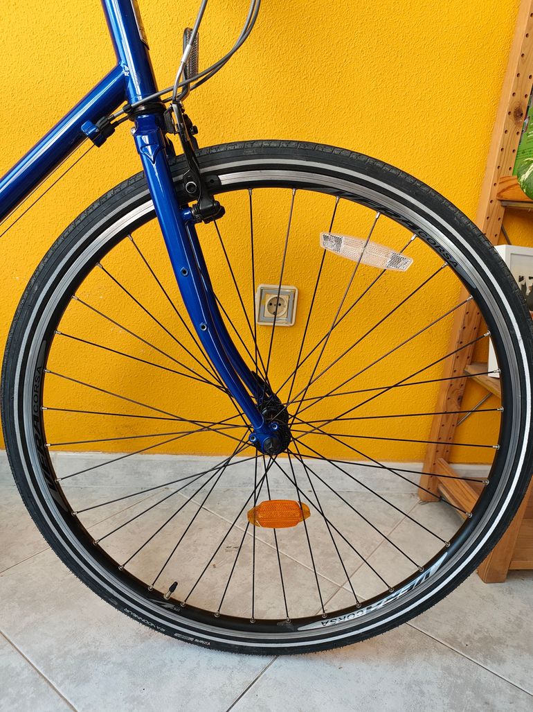 Used Fuji Touring Shimano Alivio 2020 Urban, Blue — image 6 of 7