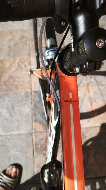 Used orbea aqua Orbea aqua Custom Shimano 105 2013 Road & Gravel, Orange — image 7 of 8