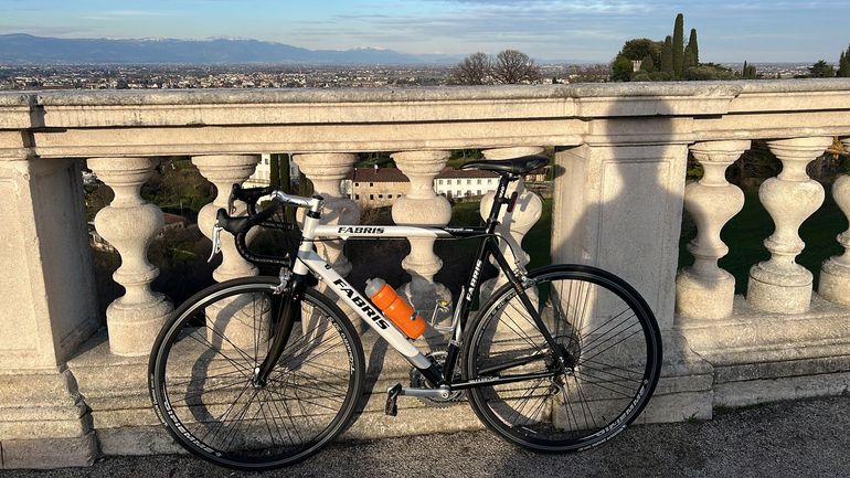Used fabris Fabris Custom Campagnolo Veloce 2002 Road & Gravel, Black — image 3 of 8
