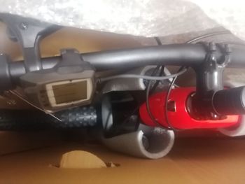 Used Trek Powerfly 4 Gen 4 2023 2023 Mountainbike, Rosso — image 2 of 3
