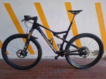 Brugt Orbea Oiz SRAM X01 Eagle AXS 2022 Mountainbike — billede 2 af 10