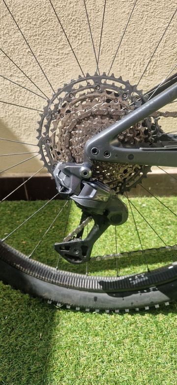 Orbea Oiz Shimano Deore XT Di2 2022 Mountainbike de segunda mano, Negro — imagen 4 de 4