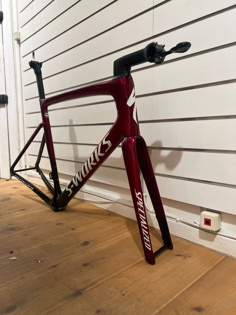 Used Specialized S-Works Tarmac SL7 Frameset 2023 Frameset 2023 Road & Gravel — image 2 of 4