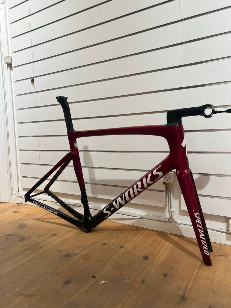 Used Specialized S-Works Tarmac SL7 Frameset 2023 Frameset 2023 Road & Gravel — image 1 of 4