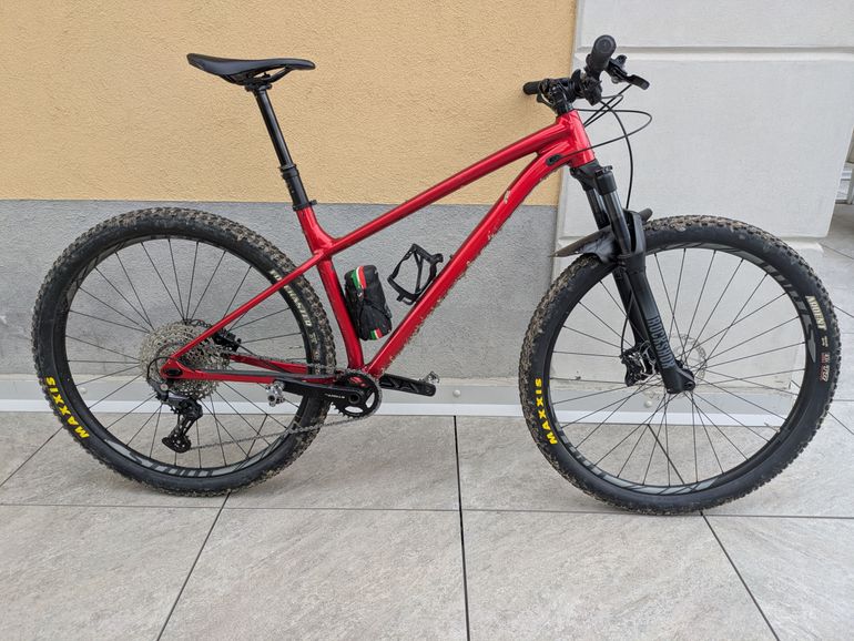 Used Specialized Fuse Comp 29 2021 2021 Mountainbike, Red, 29 — image 1 of 7