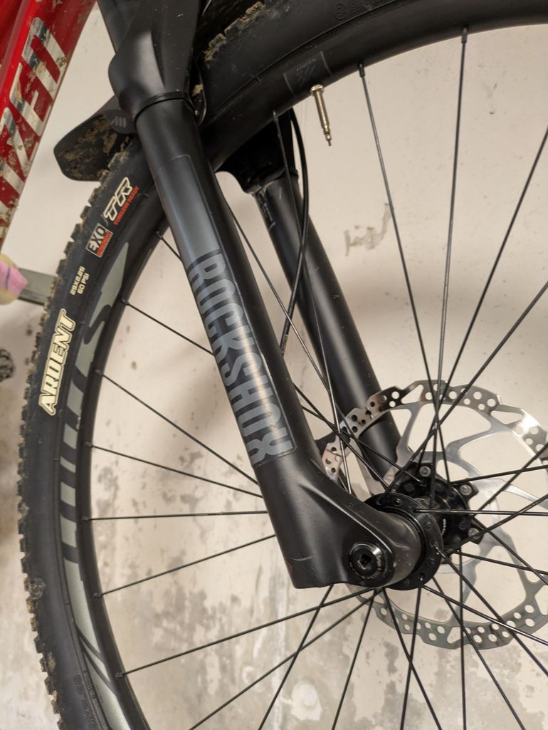 Used Specialized Fuse Comp 29 2021 2021 Mountainbike, Red, 29 — image 7 of 7