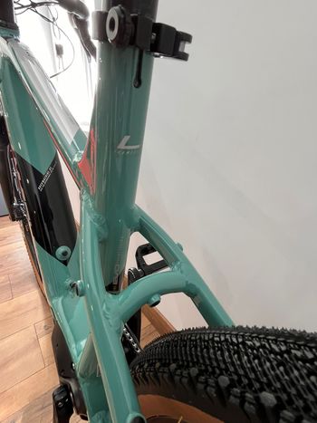 Used Rock Machine GRAVELRIDE INT E700 DI2 - 2023 - L 2023 Road & Gravel, Light Gray — image 18 of 27