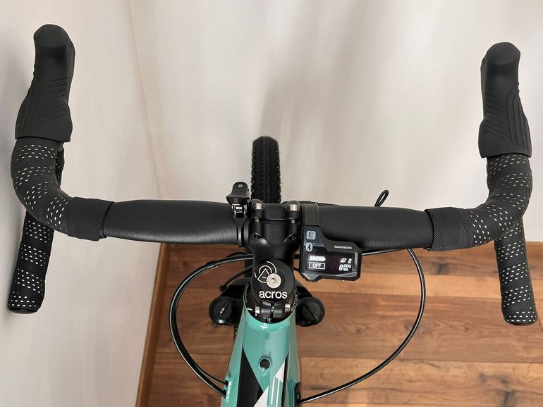 Used Rock Machine GRAVELRIDE INT E700 DI2 - 2023 - L 2023 Road & Gravel, Light Gray — image 13 of 27