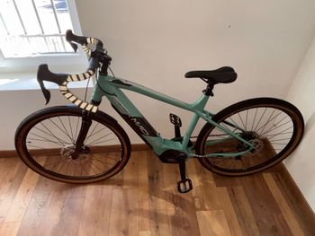 Used Rock Machine GRAVELRIDE INT E700 DI2 - 2023 - L 2023 Road & Gravel, Light Gray — image 6 of 27