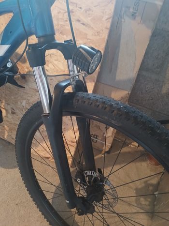 Trek Marlin 5 Gen 2 2023 2023 Mountainbike de segunda mano, Azul — imagen 7 de 7