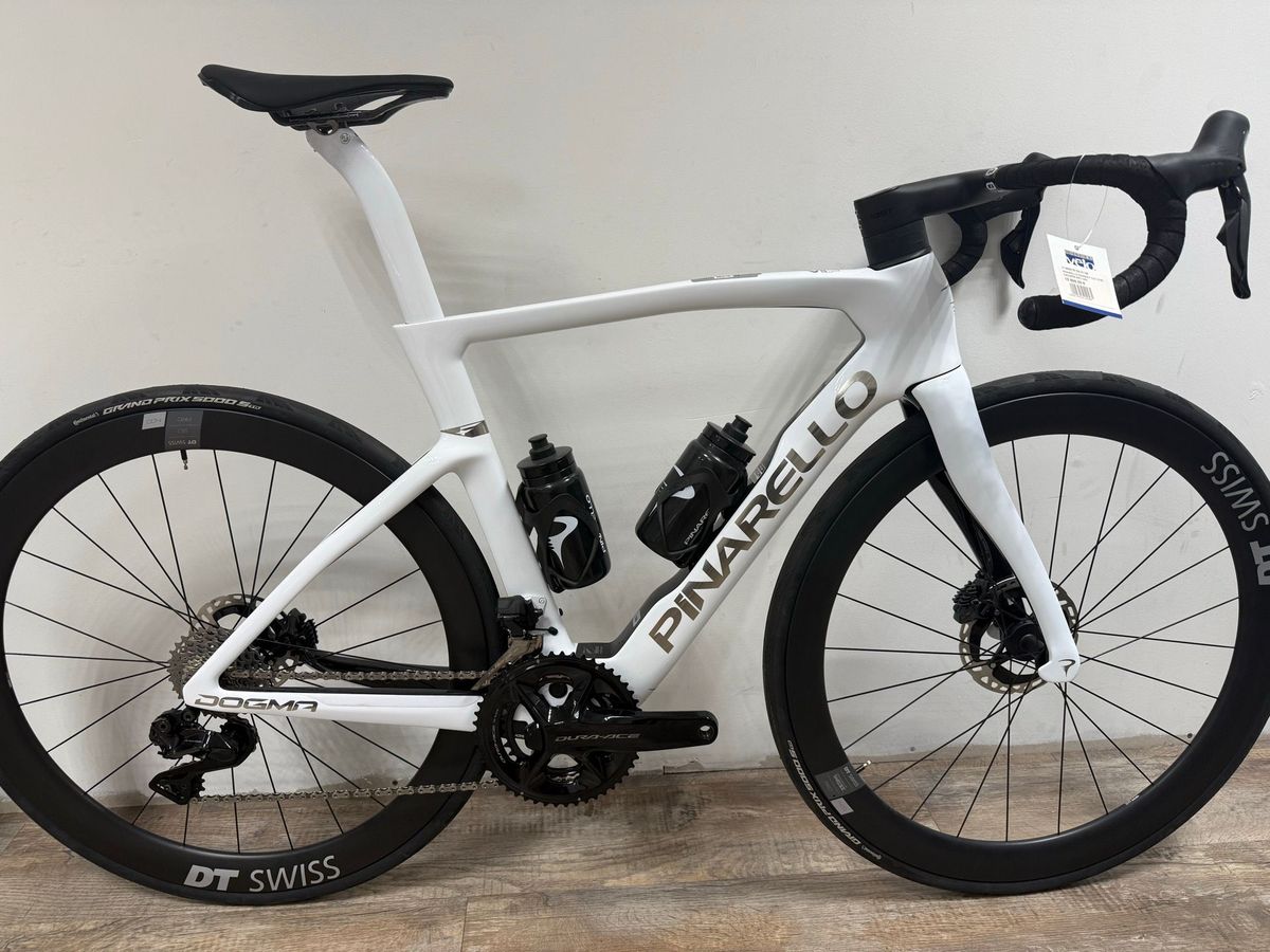 Pinarello DOGMA F DURA ACE Di2 2026 | buycycle