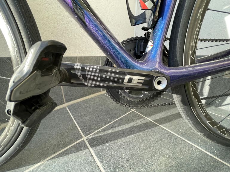 Used Trek Emonda Shimano Dura Ace Di2 2017 Road & Gravel, Blue — image 3 of 7