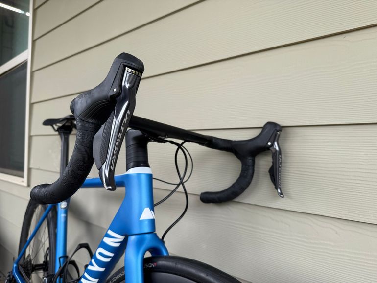 Used Canyon Ultimate CF SL Disc 8.0 Di2 2020 2020 Road & Gravel, Blue — image 11 of 12