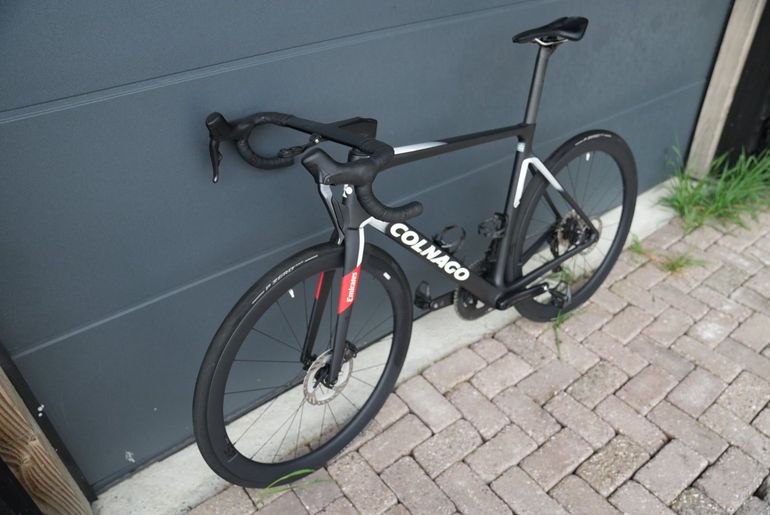 Used Colnago V4Rs Shimano Ultegra Di2 2025 2025 Road & Gravel — image 4 of 11