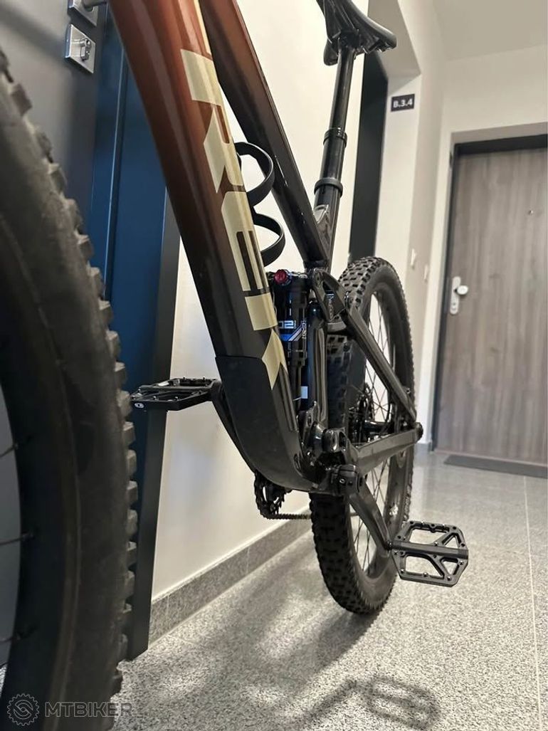 Used Trek Top fuel Shimano Deore 2023 Mountainbike — image 2 of 11