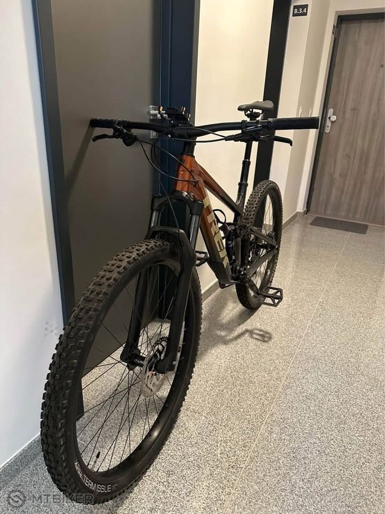 Used Trek Top fuel Shimano Deore 2023 Mountainbike — image 8 of 11