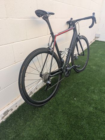 Used Canyon ULTIMATE CF SL 9.0 2015 Road & Gravel — image 2 of 16