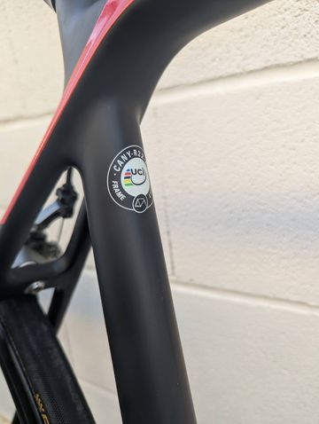 Brugt Canyon ULTIMATE CF SL 9.0 2015 Road & Gravel — billede 10 af 16