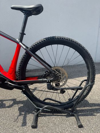 Used Trek Powerfly 4 625 Gen 3 2023 2023 Mountainbike — image 8 of 12