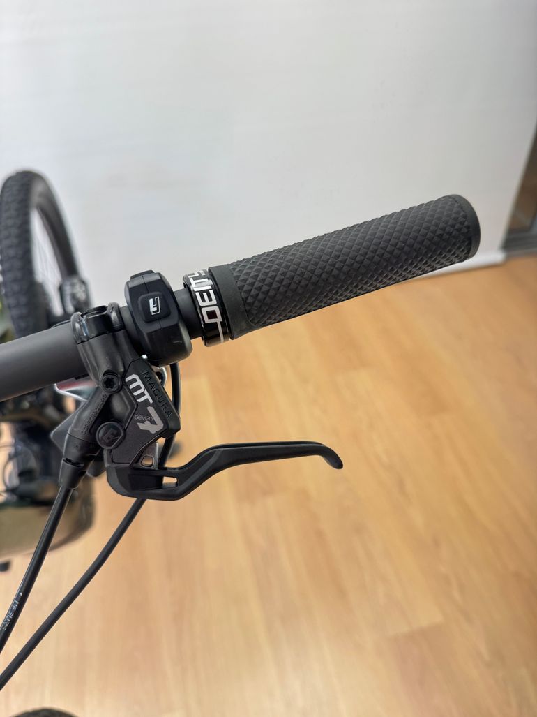 Used Specialized Specialized S-Works Turbo Levo Taglia S3/M | 2023 2023 Mountainbike — image 22 of 28