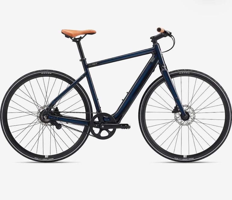 Used Momentum Voya E+ 3 2022 2022 Urban, Black — image 1 of 3