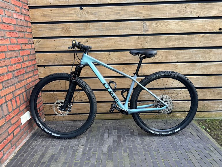 Used CUBE ACCESS WS C:62 PRO 2024 2024 Mountainbike, Gris claro — image 2 of 6