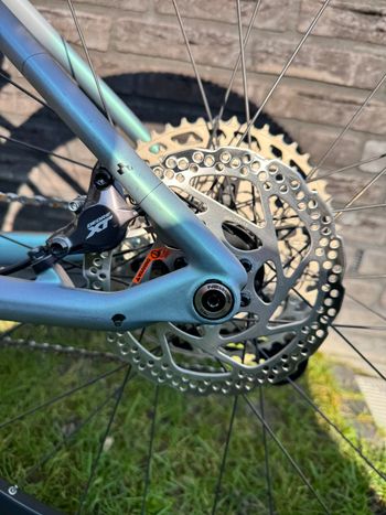 Used CUBE ACCESS WS C:62 PRO 2024 2024 Mountainbike, Gris claro — image 6 of 6