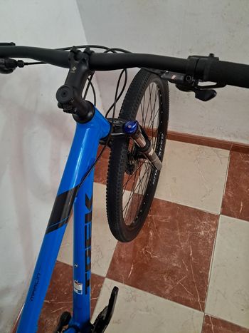 Used Trek Marlin 7 2018 2018 Mountainbike — image 4 of 10