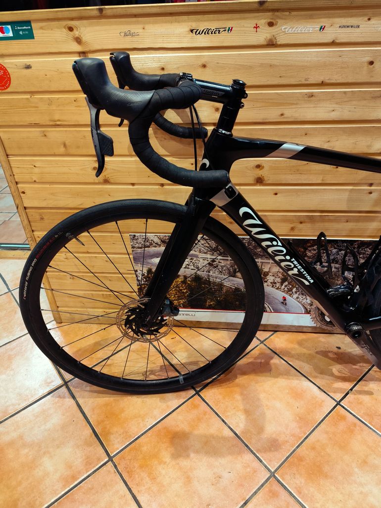 Used Wilier WILIER GTR TEAM SRAM FORCE AXS 2023 Road & Gravel — image 11 of 17
