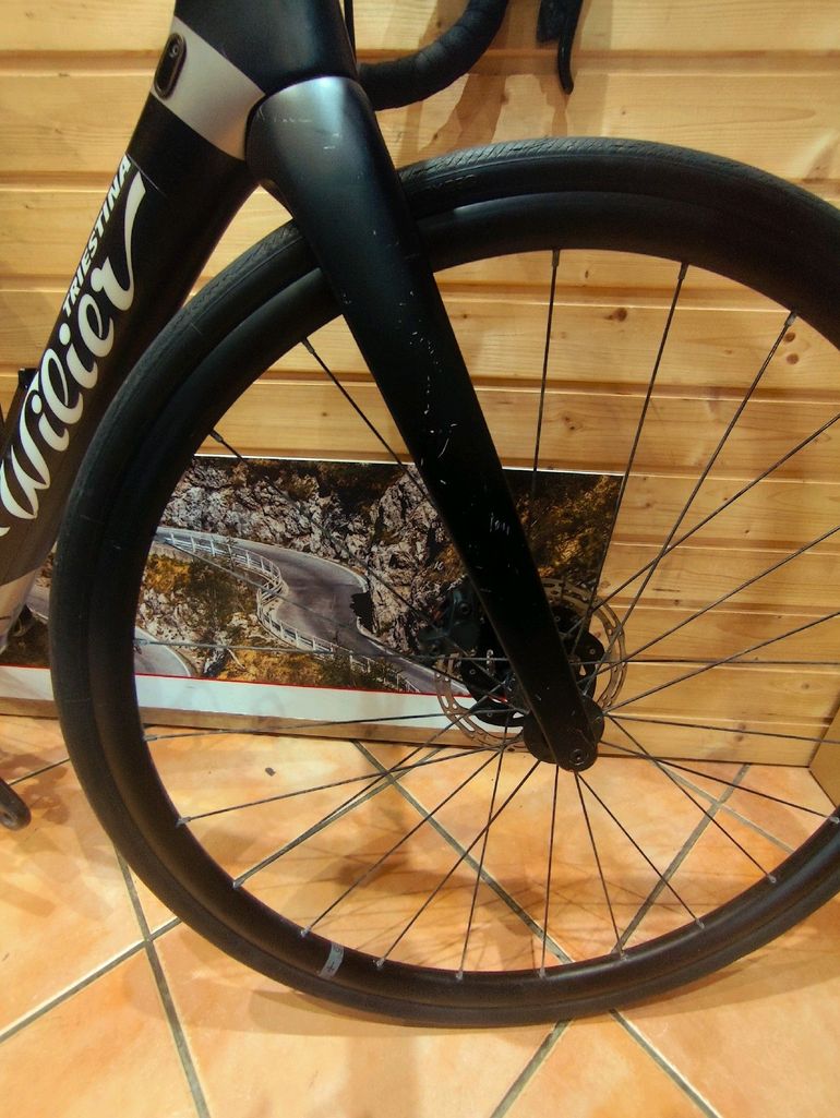 Used Wilier WILIER GTR TEAM SRAM FORCE AXS 2023 Road & Gravel, Nero — image 22 of 27