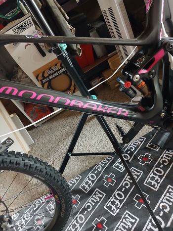 Used Mondraker Foxy Sram Eagle Transmission GX 2024 Mountainbike — image 12 of 13