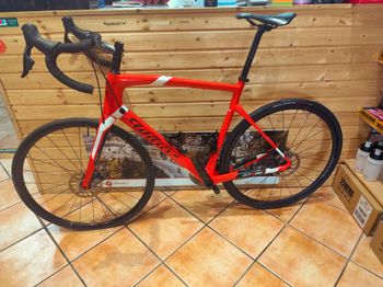 Used Wilier WILIER GTR TEAM DISC SRAM RIVAL AXS 2023 Road & Gravel
