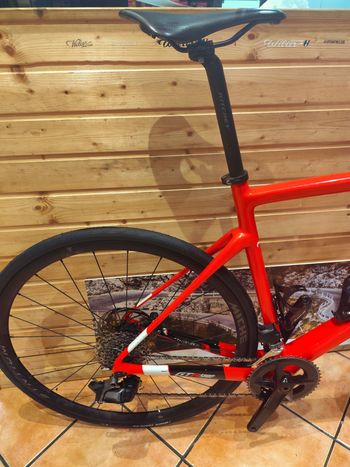 Used Wilier WILIER GTR TEAM DISC SRAM RIVAL AXS 2023 Road & Gravel — image 7 of 12
